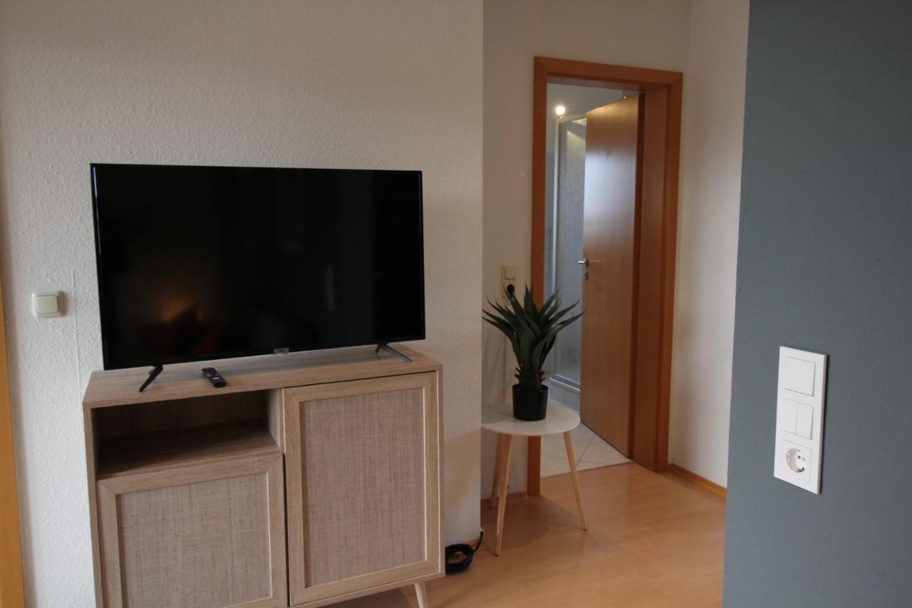 Stylische Ferienwohnung Mit Ausblick Haslach Экстерьер фото